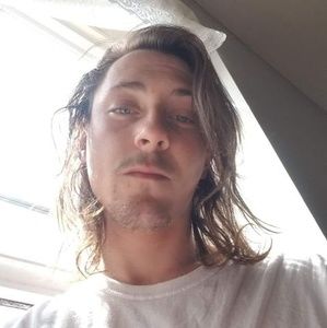 Meet your Posher, Dustin